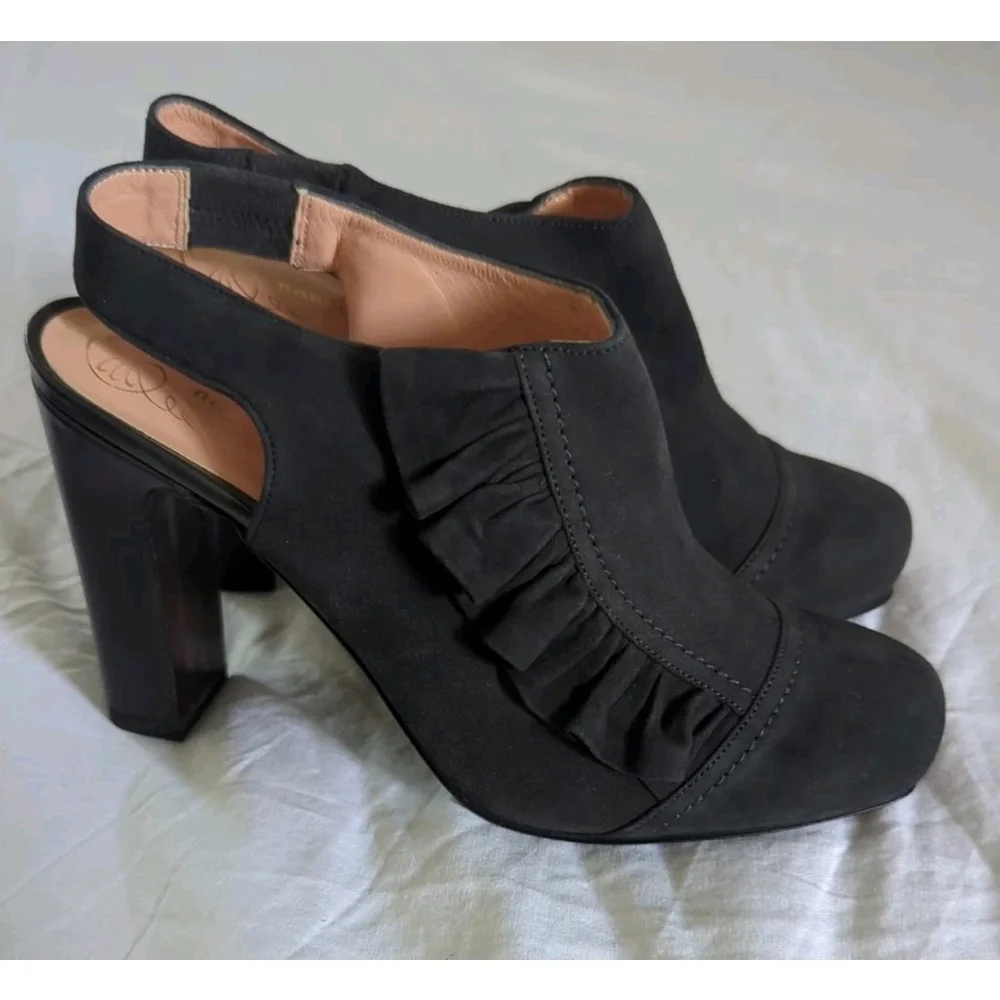 Nanette Lepore‎ French Maid Booties Charcoal Women's 7 Ruffle Coquette Suede NIB